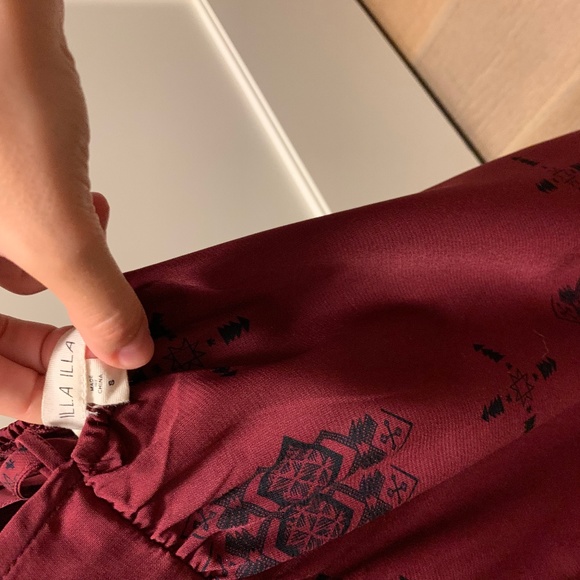 Illa Illa Maroon  Aztec Romper Spaghetti straps - Picture 4 of 4